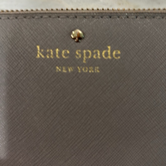 Grey Kate Spade New York Saffiano leather wallet - Picture 4 of 4